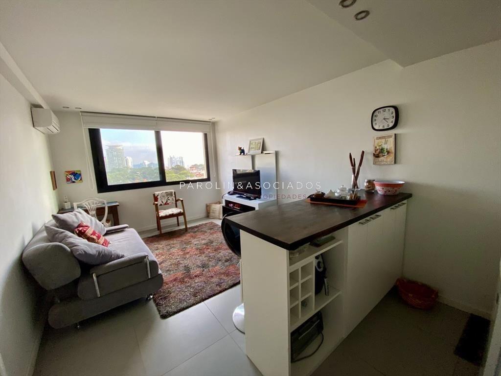 Apartamento en venta de 1 dormitorio en edificio