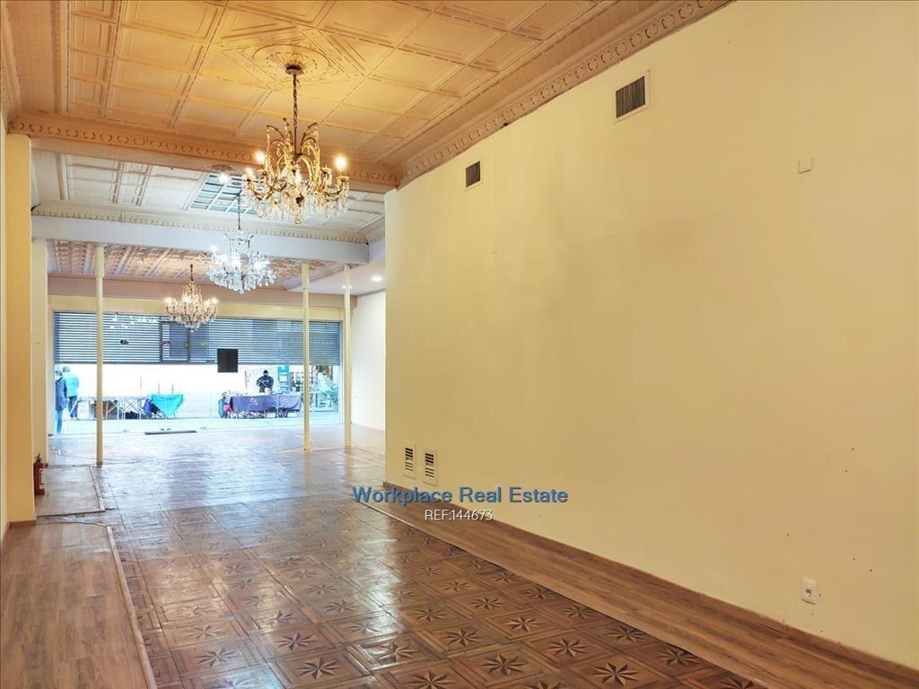 GRAN LOCAL COMERCIAL CON EXCELENTE VISIBILIDAD EN PEATONAL