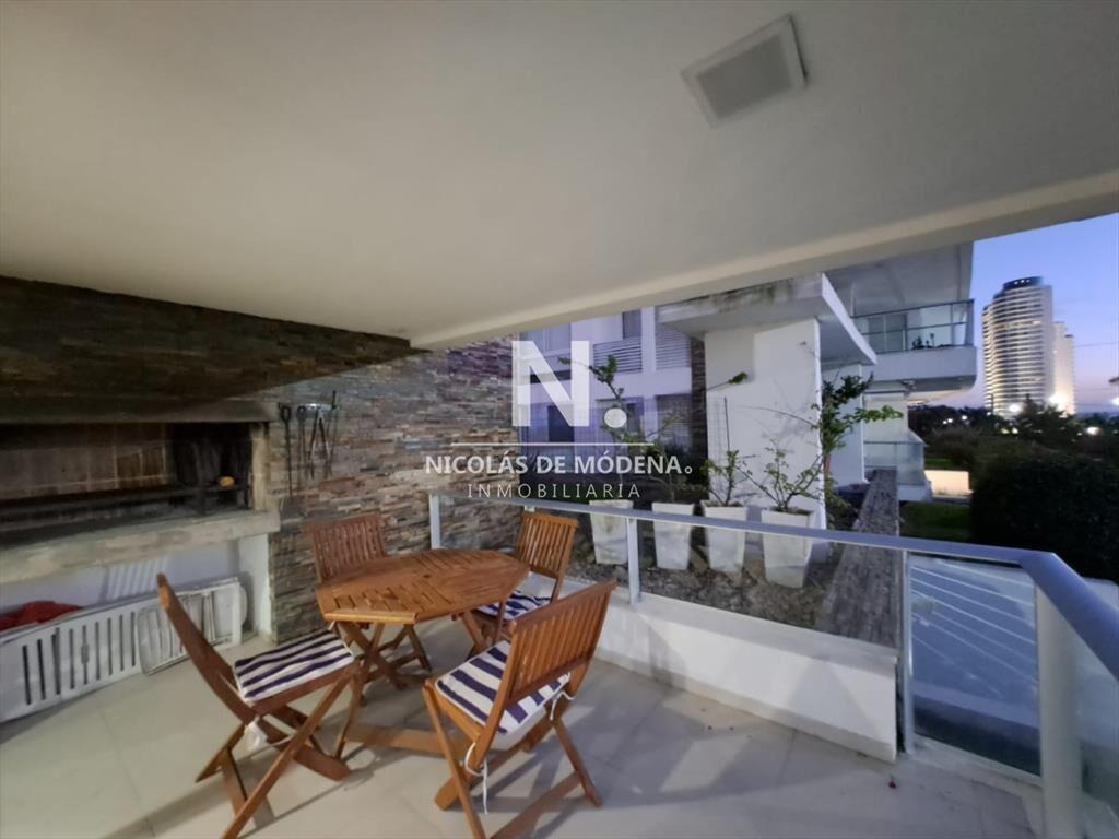 Departamento de 2 dormitorios en venta en nuevo