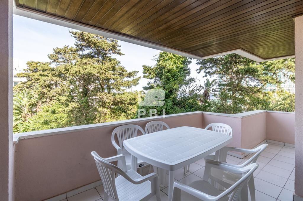 Apartamento en venta Playa Mansa 3 dormitorios -