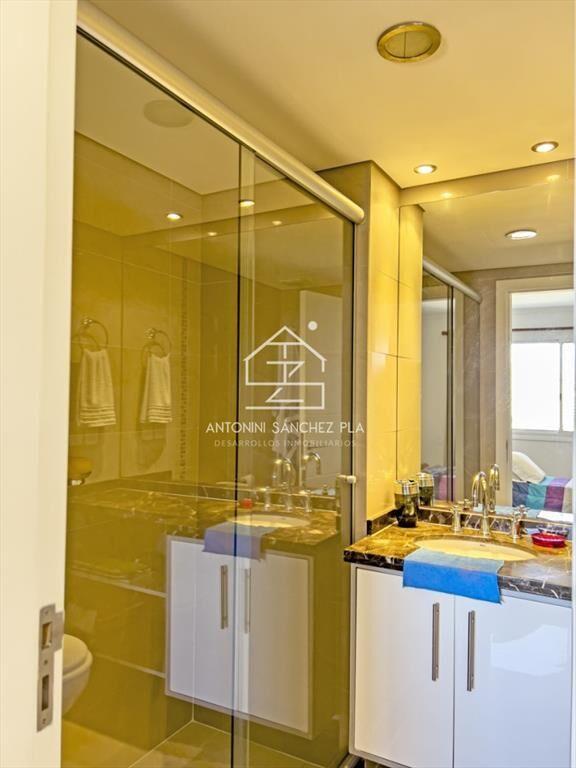 Apartamento de dos dormitorios ubicado sobre la mansa.