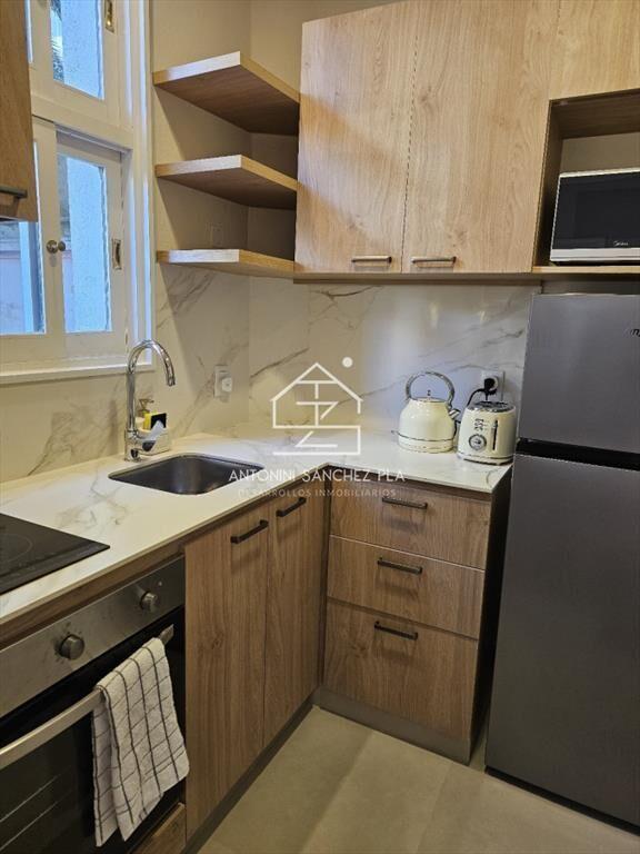 Apartamento en alquiler anual 1 dorm - Edificio