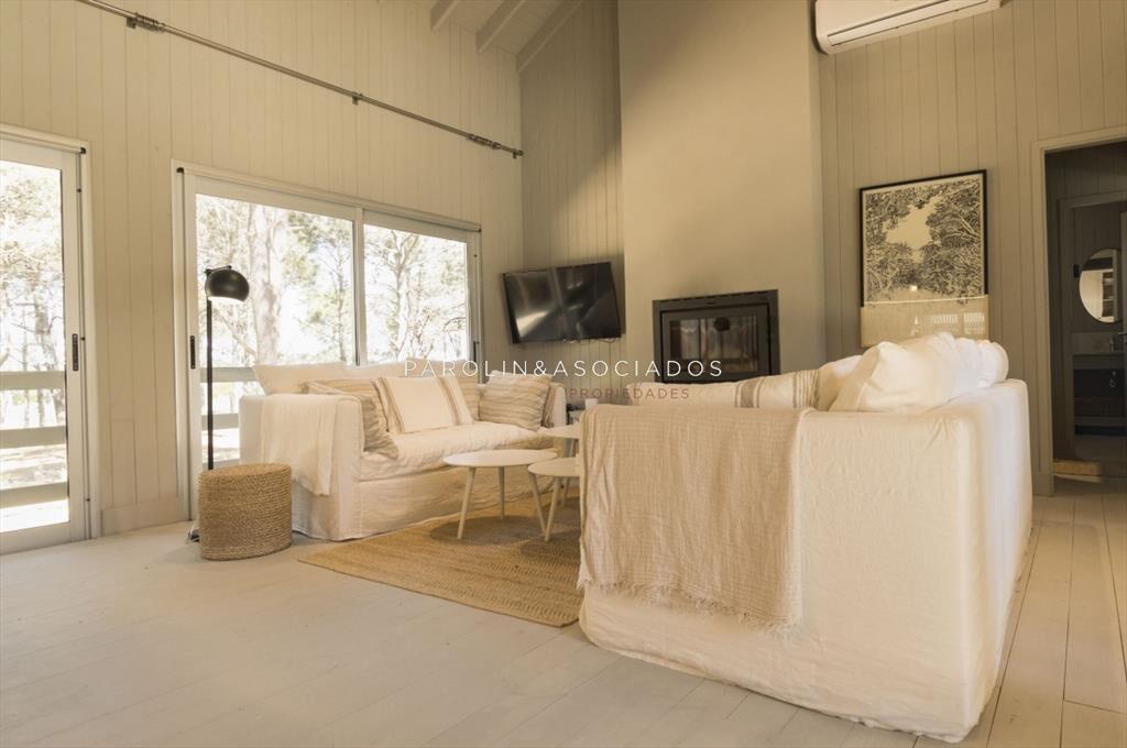 Casa en venta de 4 dormitorio en Pinar del Faro,
