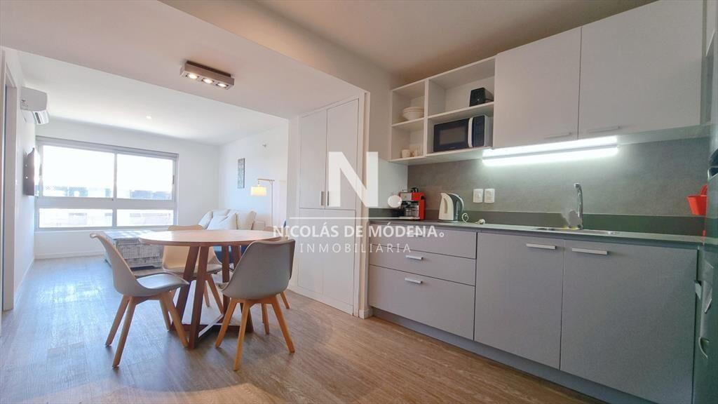 Apartamento de 1 dormitorio y 1 baño, garage,