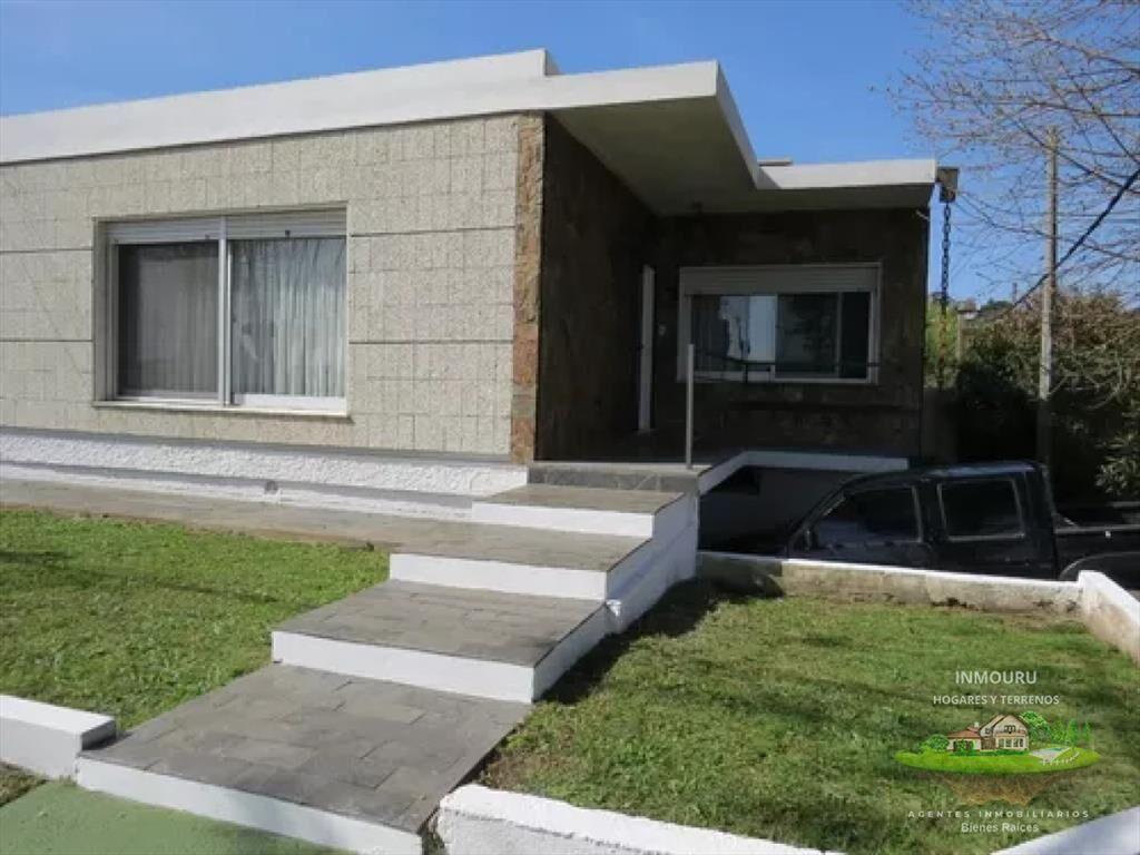Venta de casa en el centro de Minas
