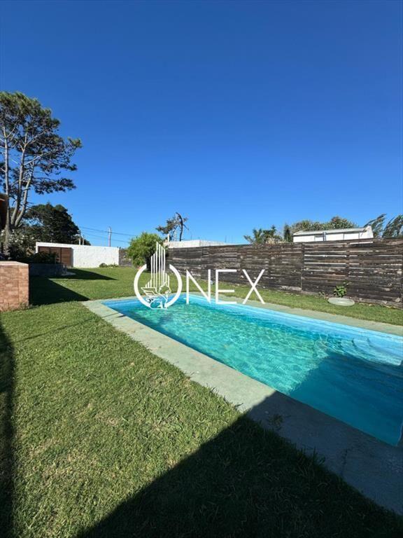 Venta de casa en Balneario Buenos Aires Maldonado 2 dormito