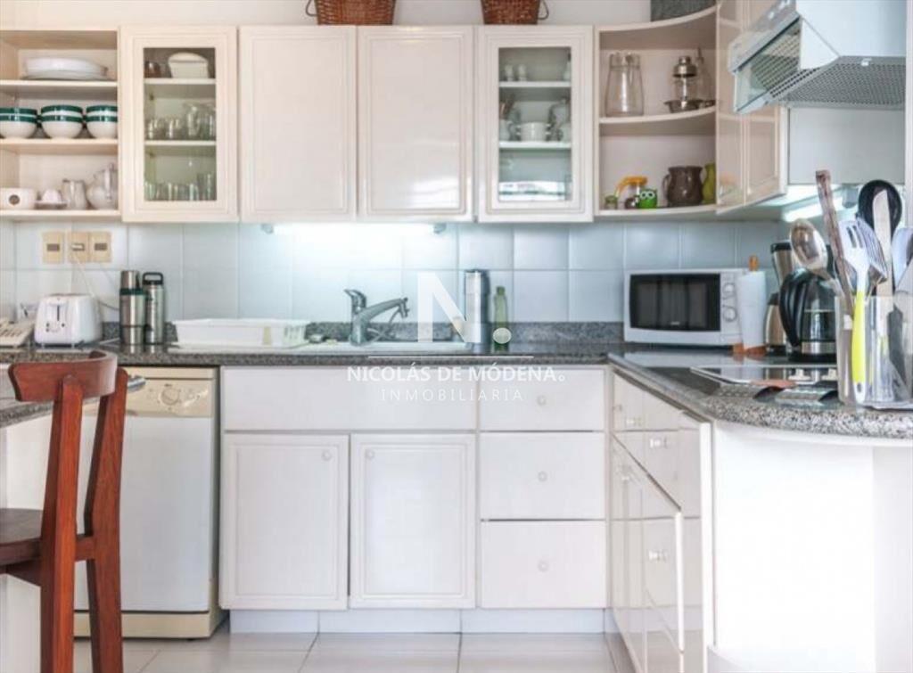 Espectacular penthouse de 4 dormitorios frente al