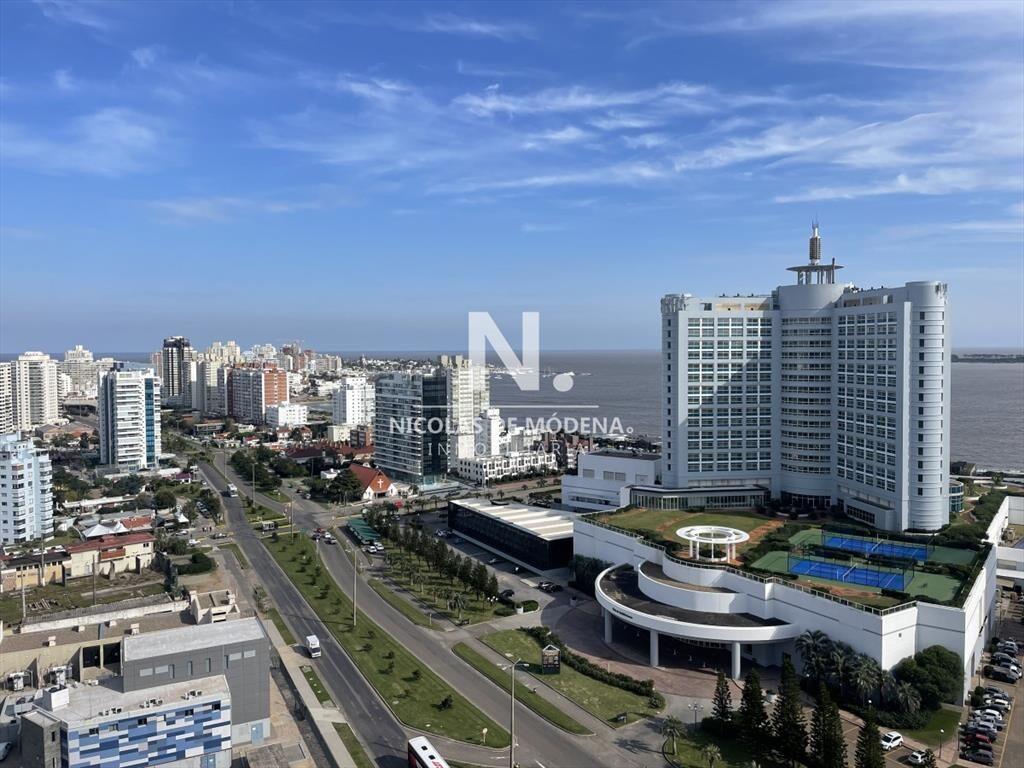 Apartamento de lujo, 3 dormitorios en suite + 2