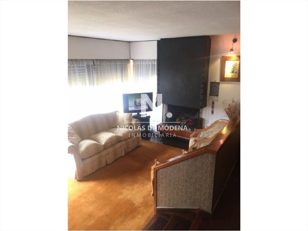 Apartamento en Venta y Alquiler, Peninsula, Punta del Este,