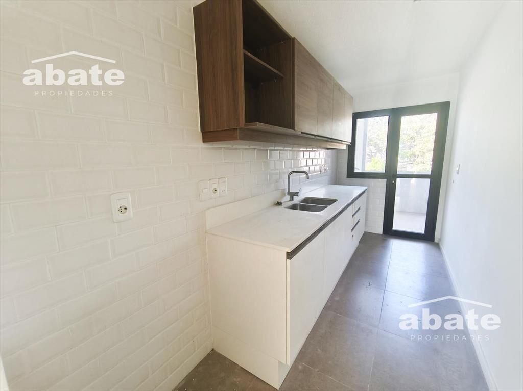 ¡Unidad única! Monoambiente tipo Loft con solárium y parril