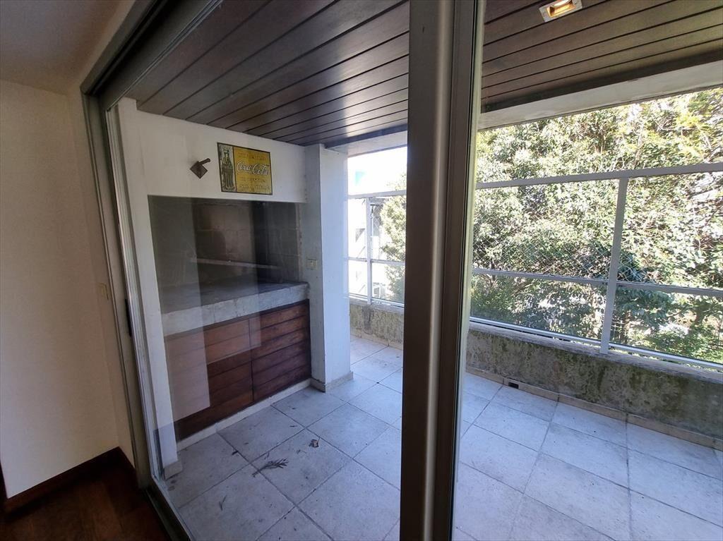 Apartamento Duplex 4 dormitorios  Puerto del Buceo