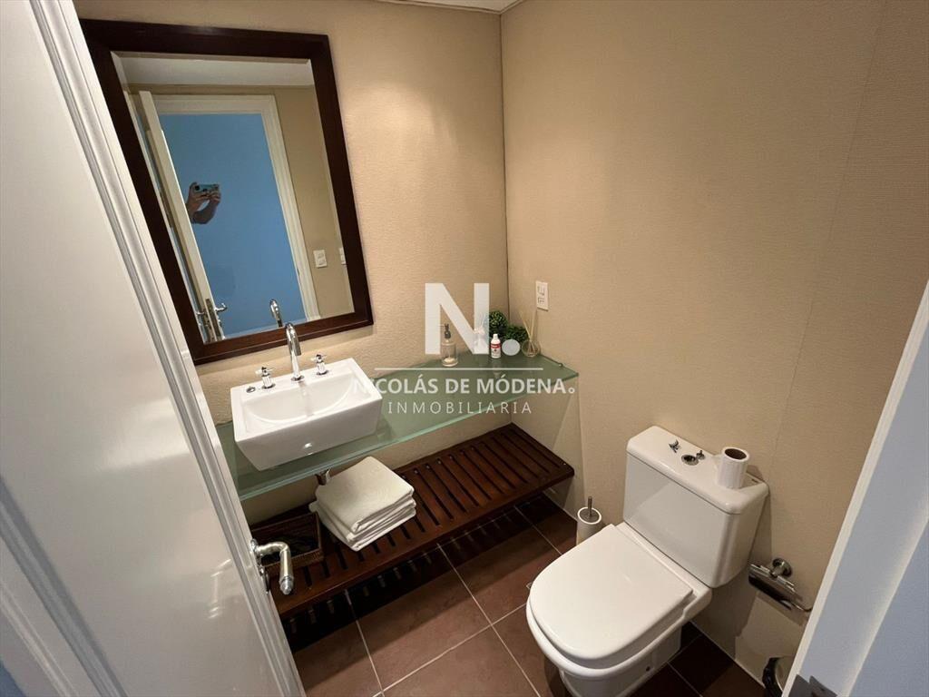 Alquila apartamento con vista al mar de 3 dormitorios en Br