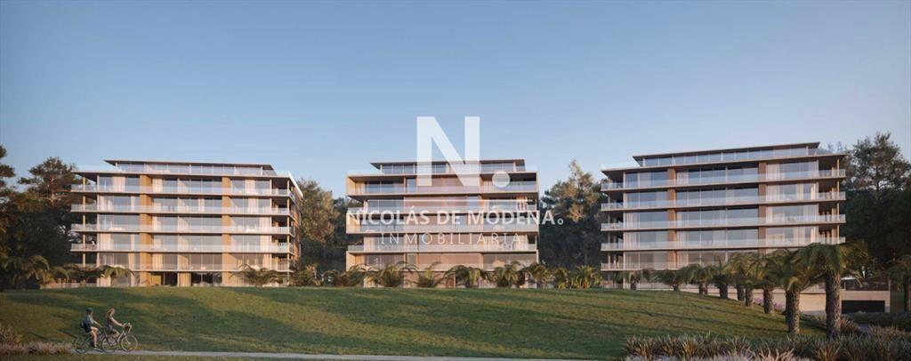 Venta de apartamento de 683m2, 4 dormitorios en