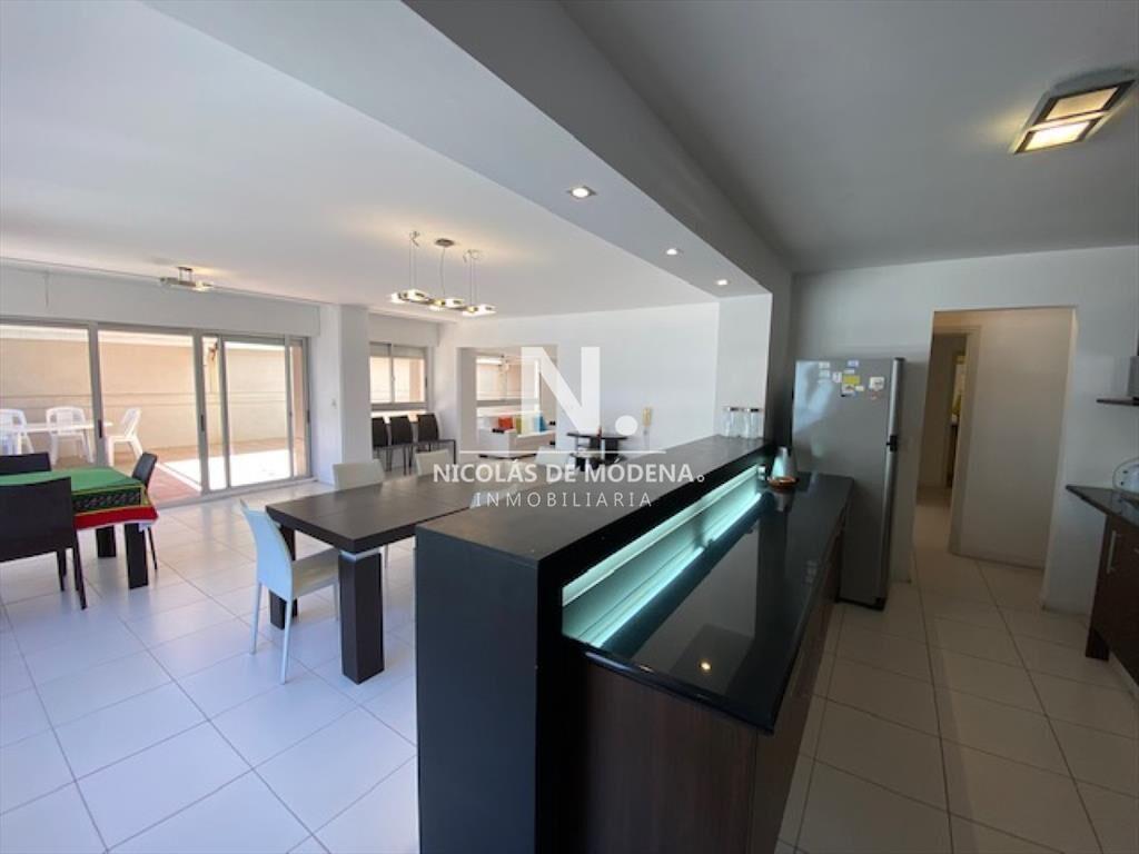 Apartameto en plena peninsula de 3 domitorios 3