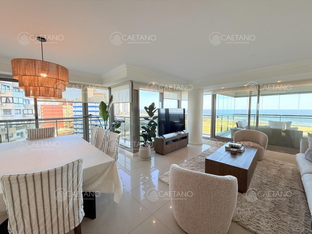 Venta apartamento 3 dormitorios mas dependencia - Playa Bra
