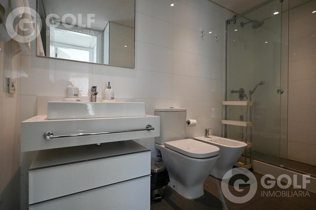 Venta de apartamento de 1 dormitorio con garage en FORUM- P