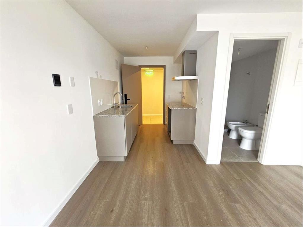 VENTA APARTAMENTO MONOAMBIENTE -PARQUE BATLLE-