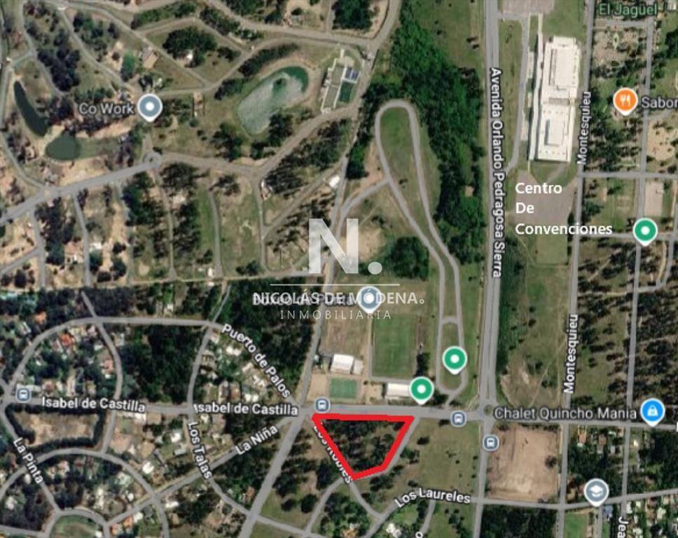 Terreno en Beverly Hills en venta - 12.223 m2 -