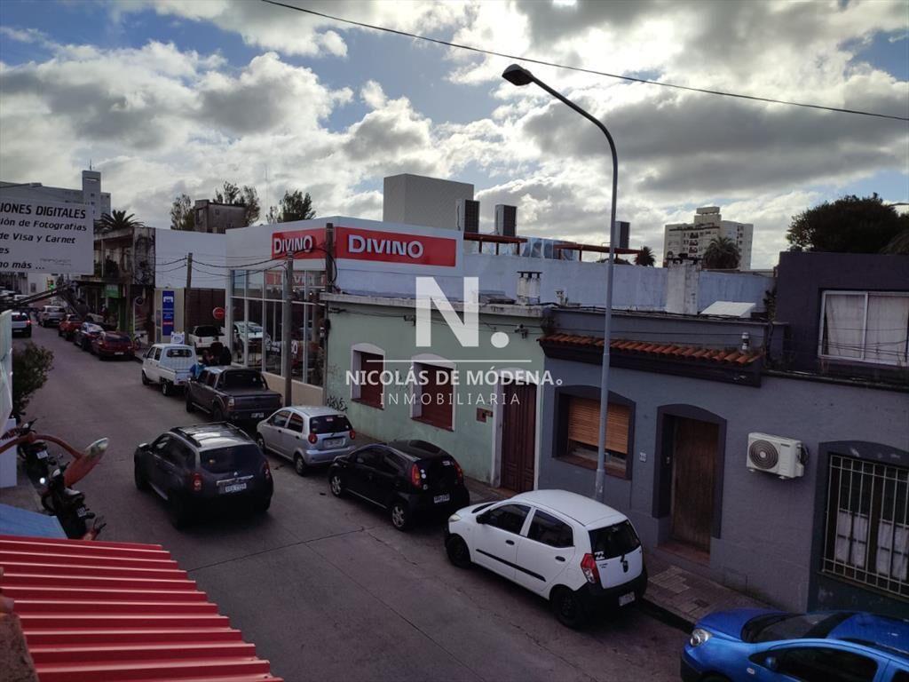 Propiedad en VENTA pleno centro Maldonado local y