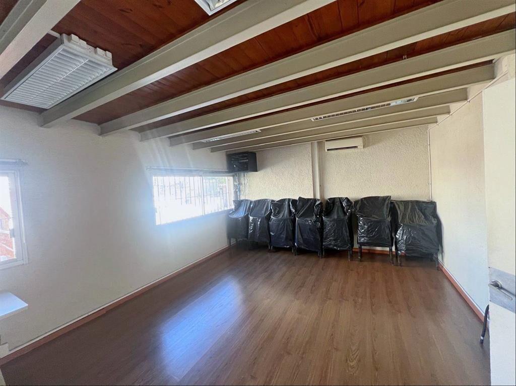 Alquiler casa / local comercial 900mts2