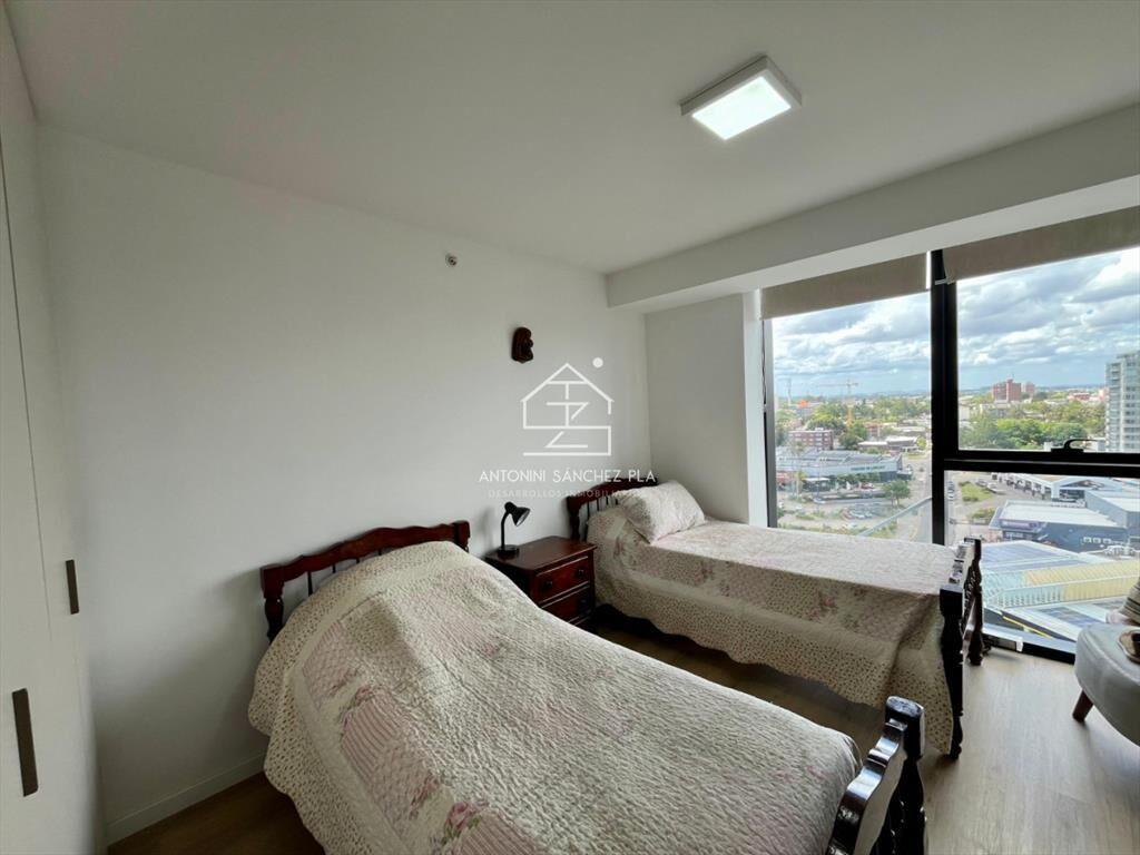 ALQUILER ANUAL APARTAMENTO PARA OFICINA