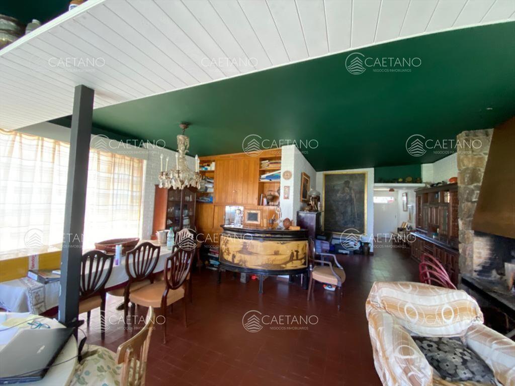Casa a metros de playa mansa, Pinares!!