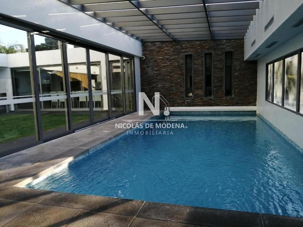 Apartamento de 2 dormitorios y 2 baños, con del