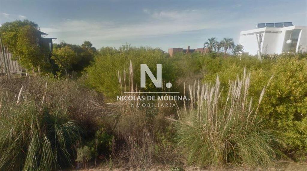 Vende terreno espacioso en El Chorro- Manantiales