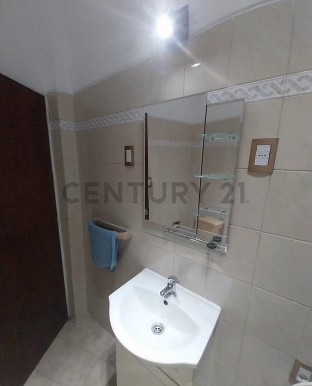 Oportunidad, Aprt 2 dorm RECICLADO con patio exclusivo! M...