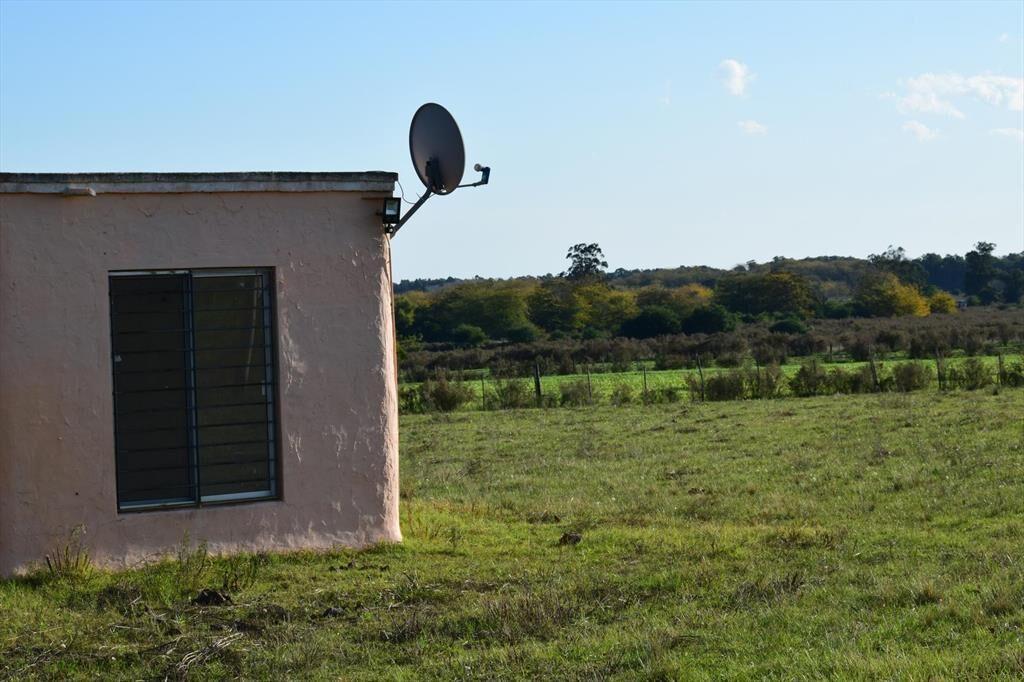 Venta Chacra con casa en Santa Rosa