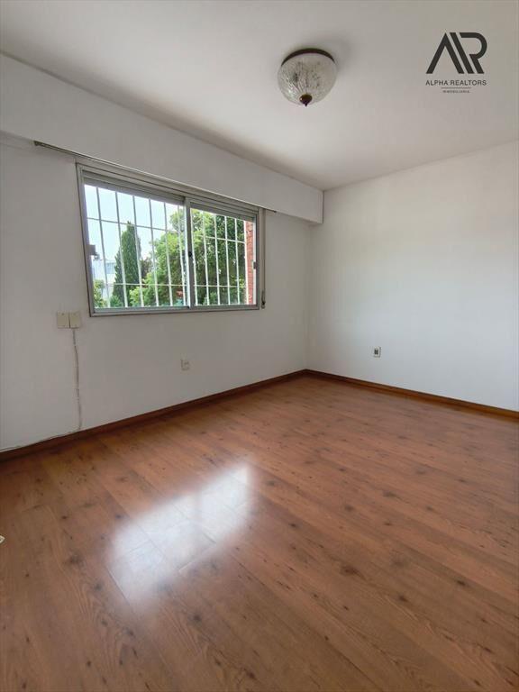 Apartamento en venta c/ cochera en Malvin