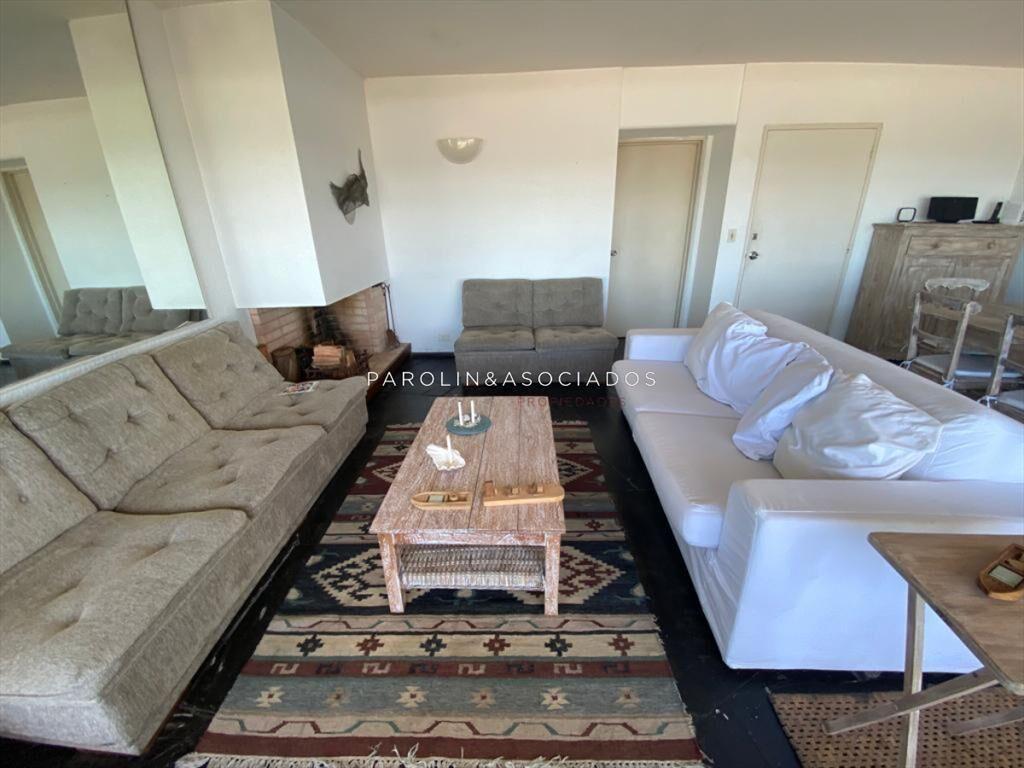 Apartamento en venta de 2 dormitorios en Punta