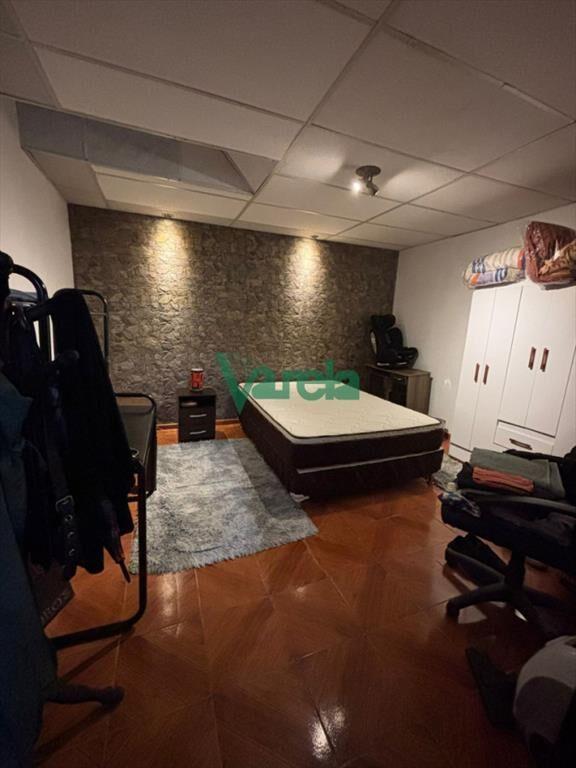 Casa en venta de dos dormitorios en barrio Paso