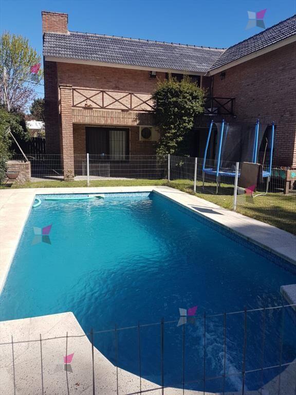 Casa en Bo. Cordoba, 3 dormitorios