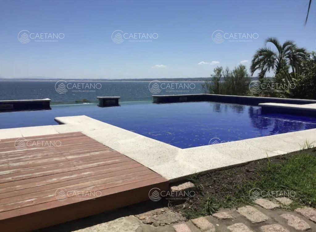 Alquiler temporada gran casa en Punta Ballena en