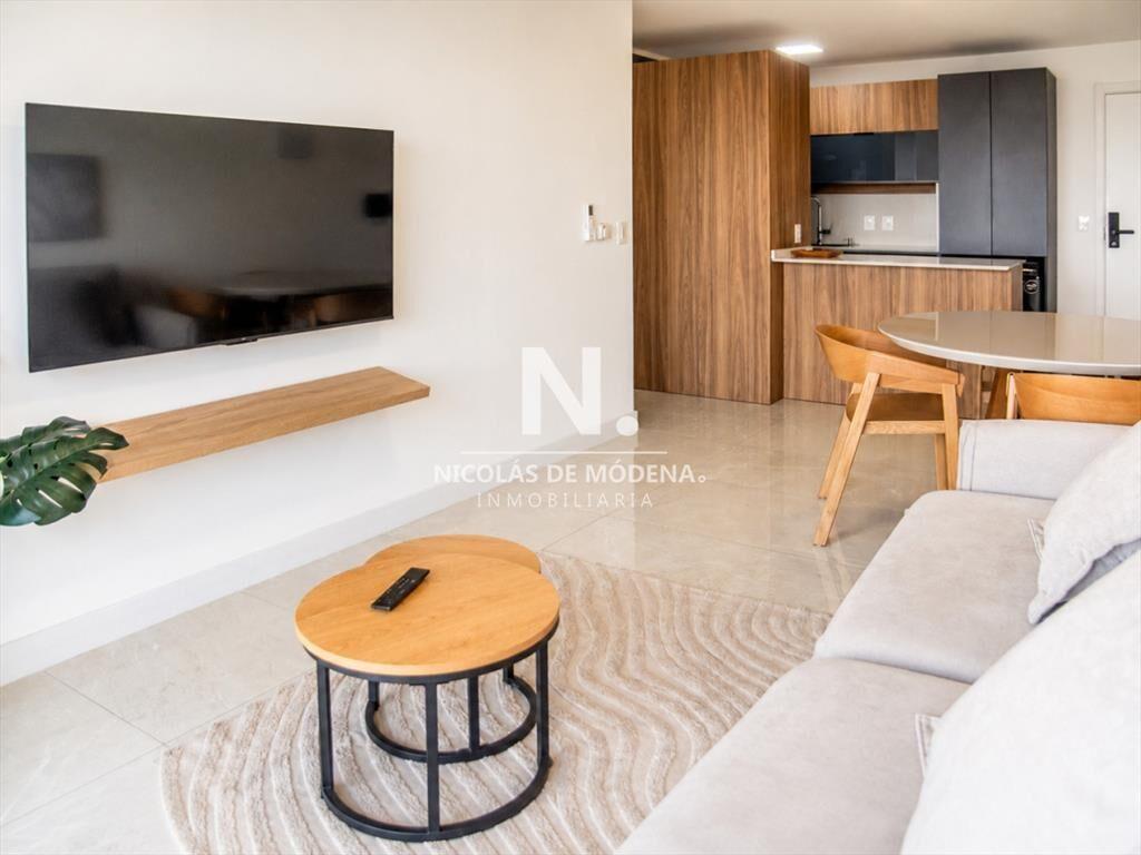 En venta apartamento de 2 dormitorios con balcon en Brava,