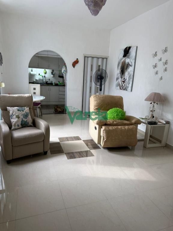 Venta Apartamento 2 dormitorios con Patio PB Tres Cruces