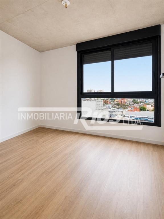 Apartamento de 3 dormitorios en la Aguada