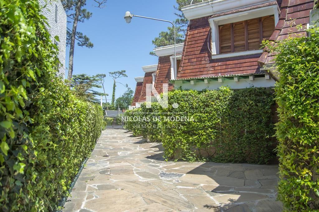 Casa en venta 2 dormitorios en Playa Mansa, Punta