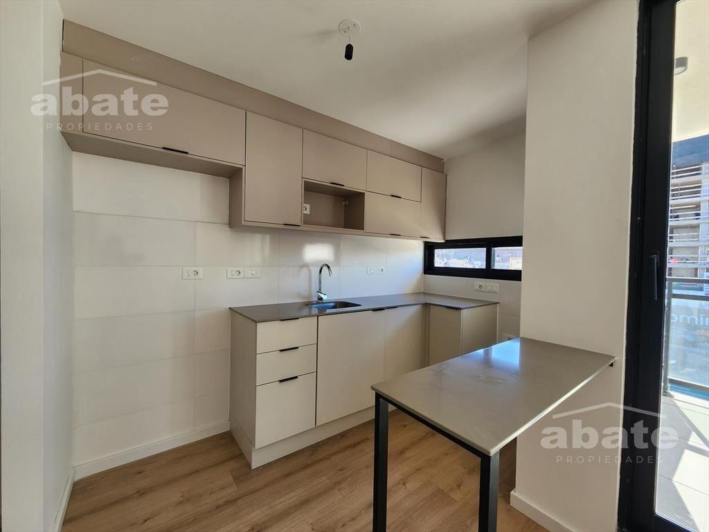 Venta apartamento 2 dormitorios en Parque Batlle al frente