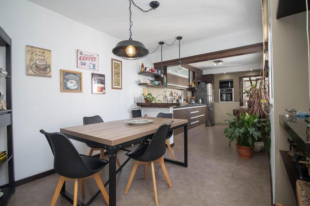 Venta Apartamento de 3 dormitorios, Servicio y Garage en Pu