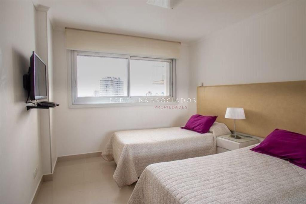 Apartamento en venta de 2 dormitorios en Miami