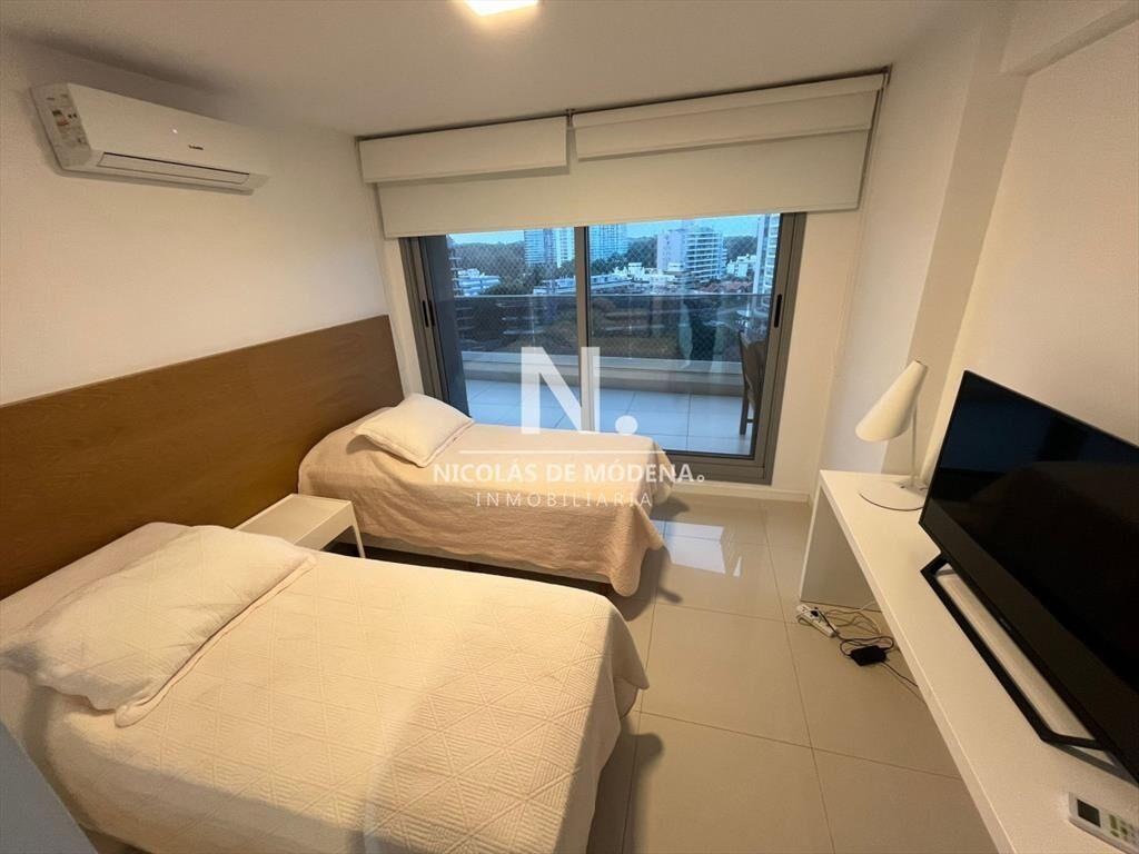 Apartamento en Venta de 3 dormitorios en Aidy ,