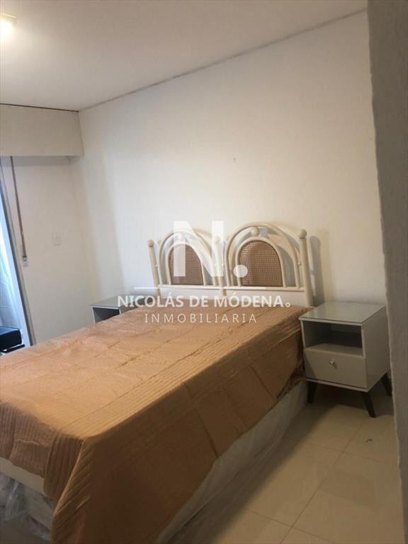 Venta Apartamento de 1 dormitorio en La sobre Av.