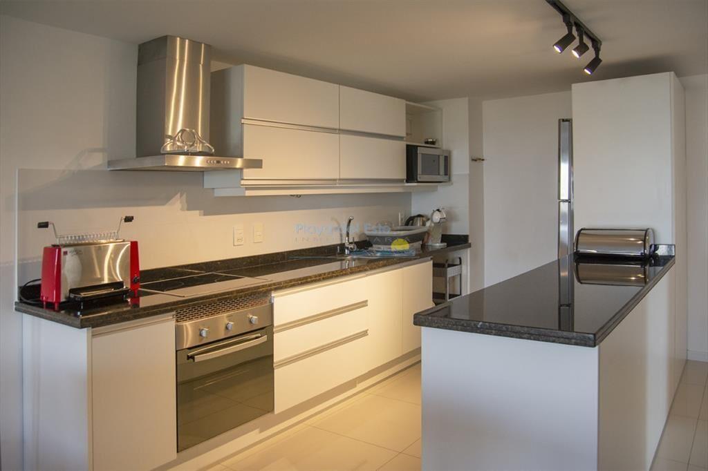 Apartamento en venta en Torre esmeralda de 3 , en