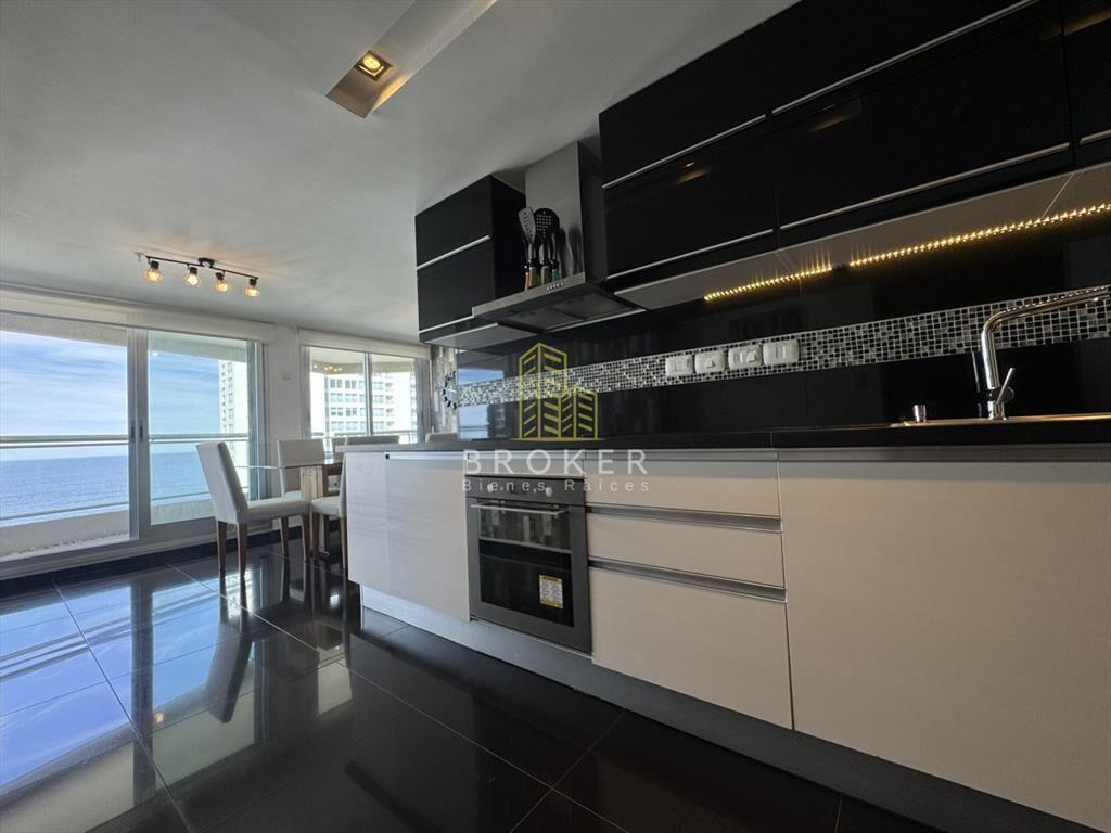 VENTA de APARTAMENTO EN LOOK BRAVA 3 DORMITORIOS