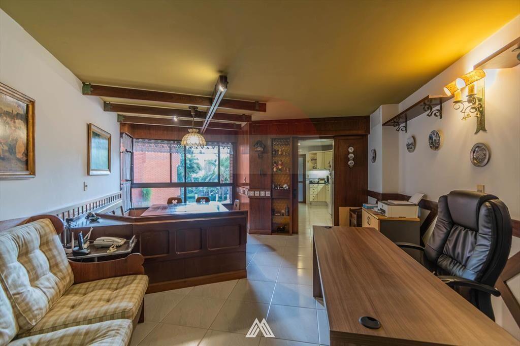 VENTA, primera linea, 3 suites.