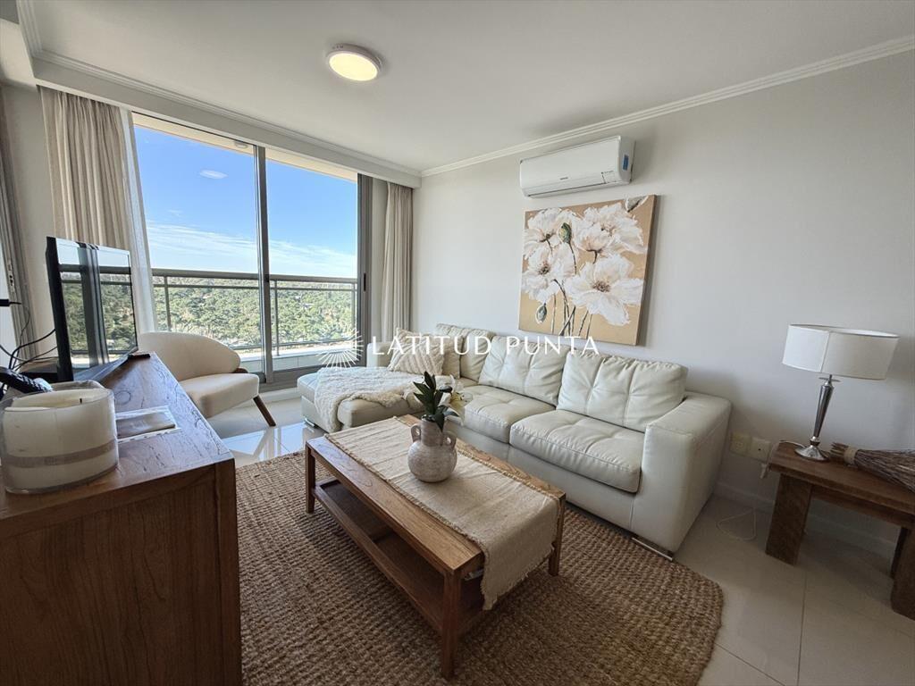 Roosevelt, apartamento 2 dormitorios, piso alto 1