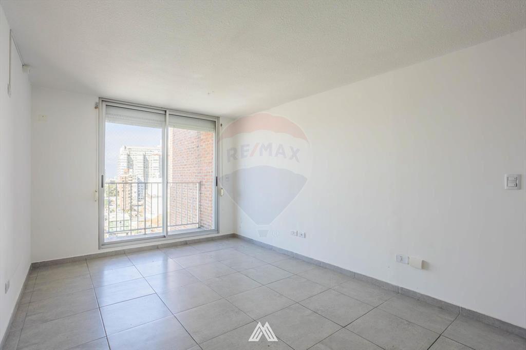 VENTA MONOAMBIENTE C/BALCON Y GARAJE LA BLANQUEADA