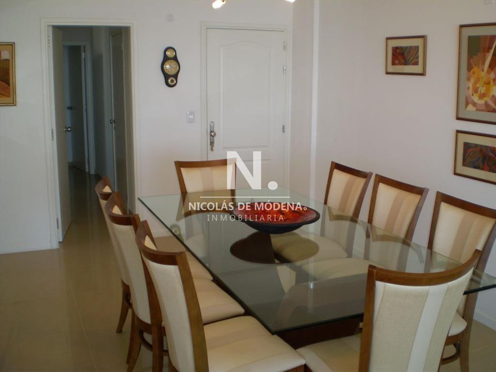 Vende apartamento de 3 dormitorios mas , con al ,